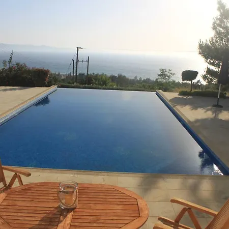 Martika Luxury Overlooking The Sea Agia Marina (Northern Cyprus)
