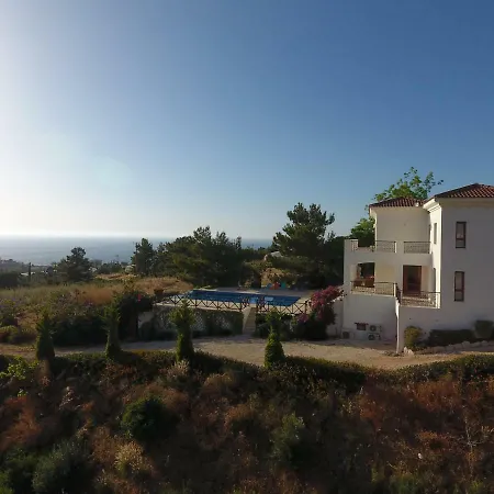 Martika Luxury Overlooking The Sea Villa *