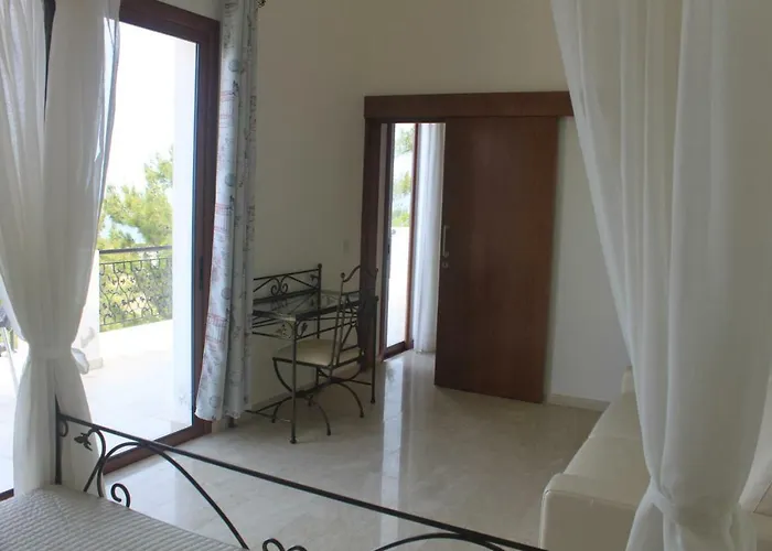 Martika Luxury Overlooking The Sea Agia Marina (Northern Cyprus)