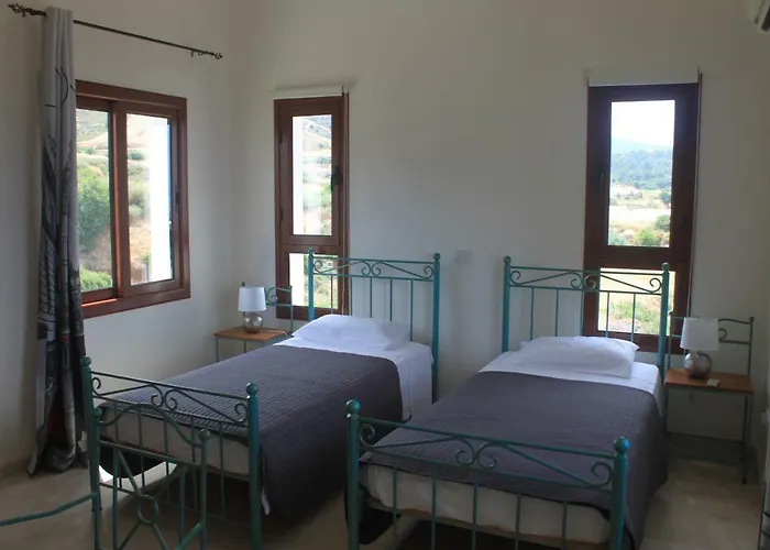 Villa Martika Luxury Overlooking The Sea Agia Marina (Northern Cyprus)