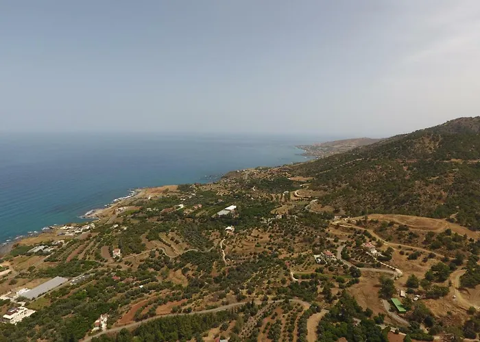 Martika Luxury Overlooking The Sea * Agia Marina (Northern Cyprus)