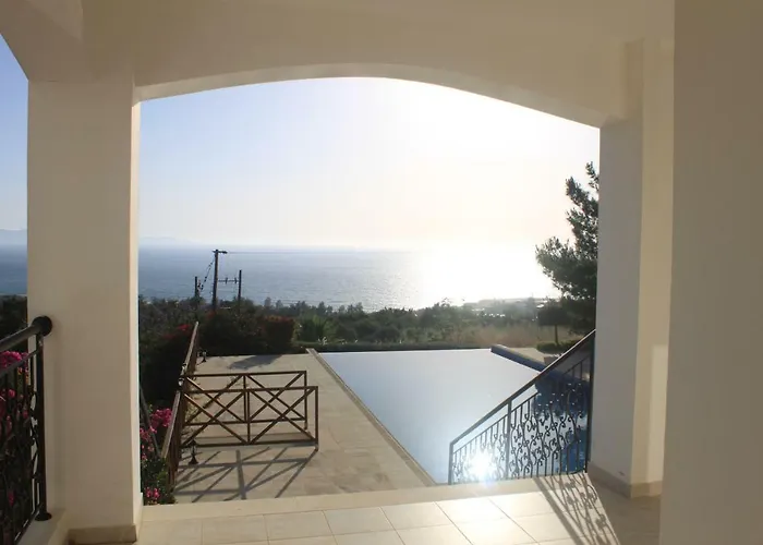 Villa Martika Luxury Overlooking The Sea *